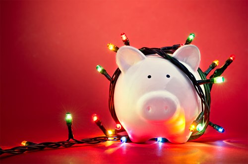 Strapped For Cash? Money Saving Tips For Christmas